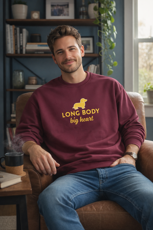 Sweat-shirt « Long Body, Big Heart » – Le pull incontournable des amoureux de teckels - Rouge / Jaune