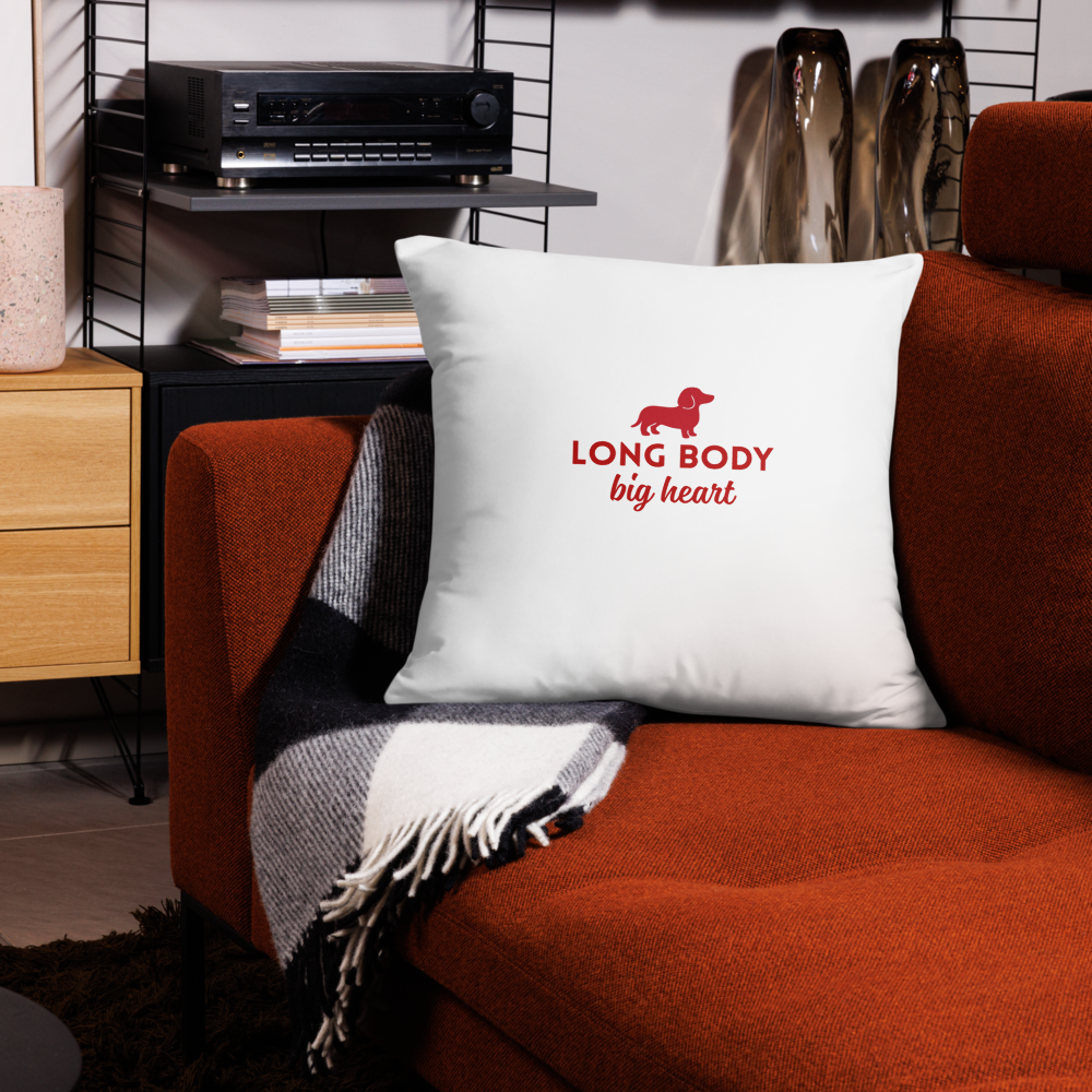 Housse de coussin décorative « Long Body Big Heart » – Esprit teckel & cocooning / rouge