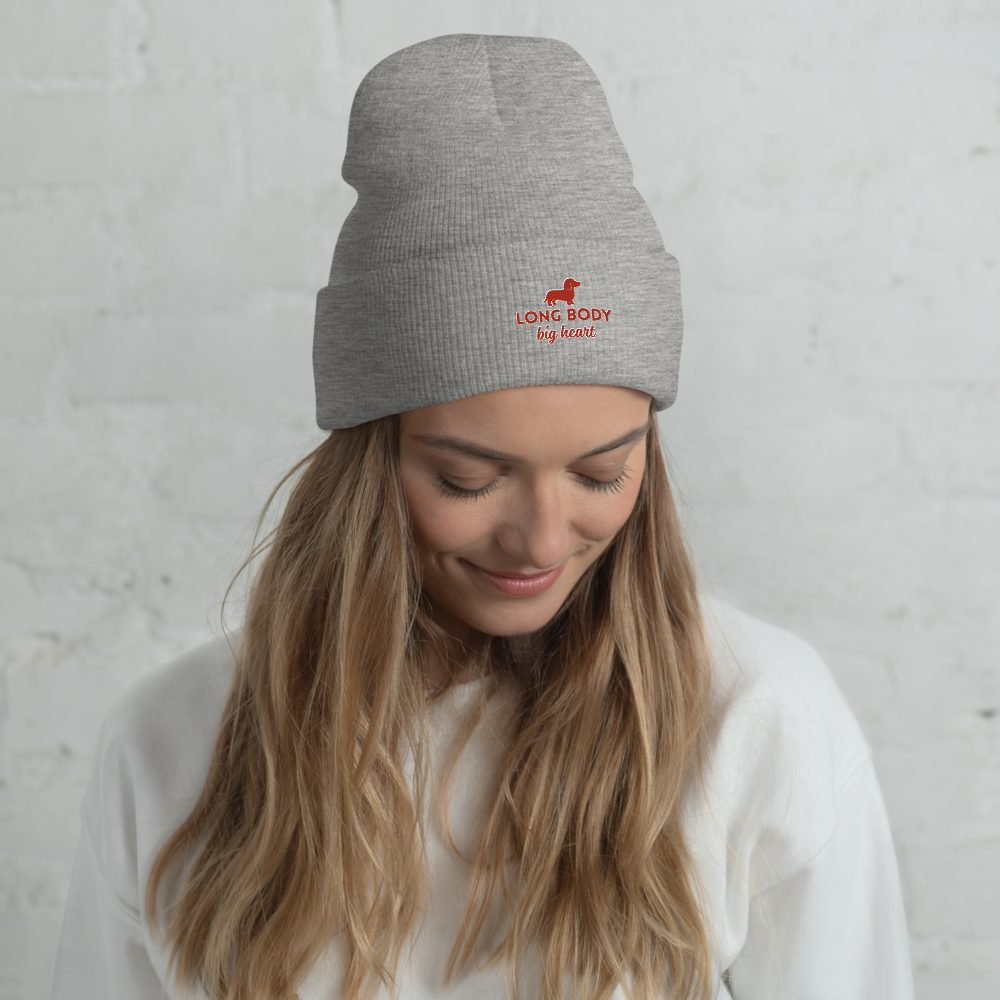 Bonnet Teckel – Long Body, Big Heart | Bonnet Hiver Unisexe Gris / Rouge
