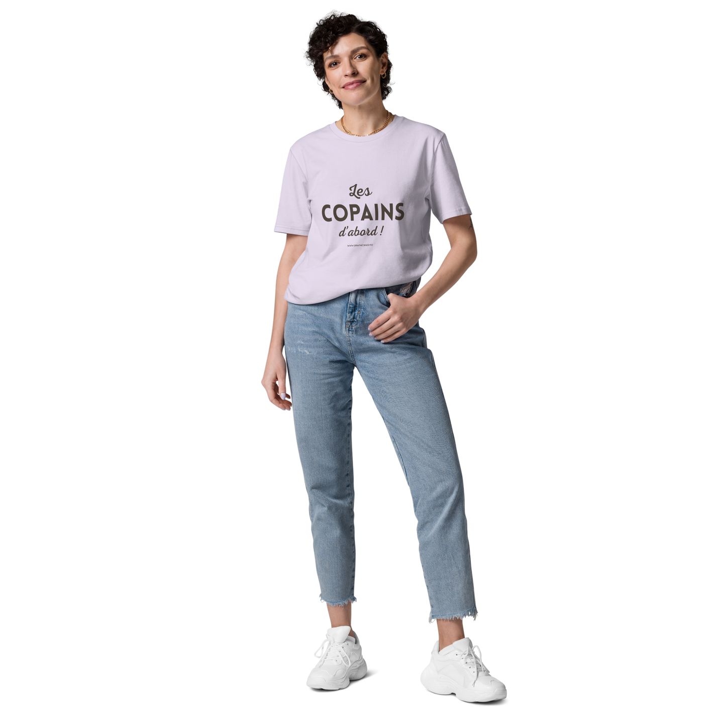 T-shirt Bio « Les Copains d’abord ! » – Unisexe – Lavande Douce